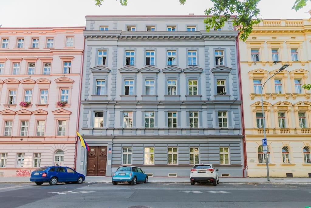 Cozy Quiet New Apartment In Karlin Square Praha Eksteriør bilde
